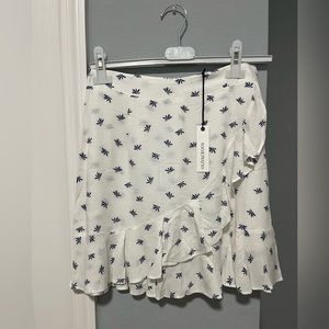 OLIVACEOUS, SHORT SKIRT, WHITE AND BLUE, SIZE S